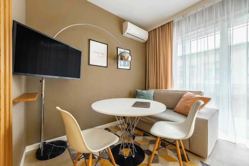 Apartament Na Woli Nowe Osiedle J Kazimierza Wm Warschau Exterior foto